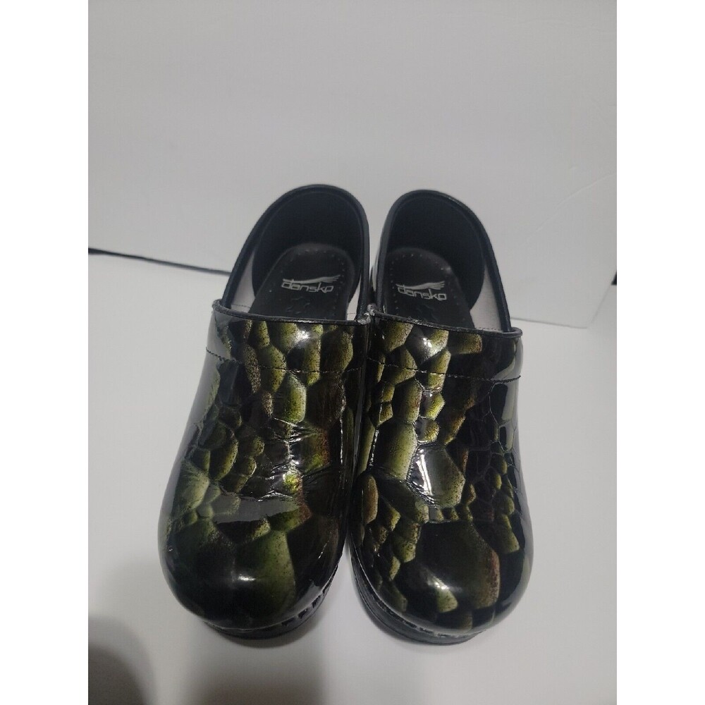 DANSKO CLOG GREEN BLACK PATENT LEATHER SLIP ON SHOE WOMEN  EU 37 US 7